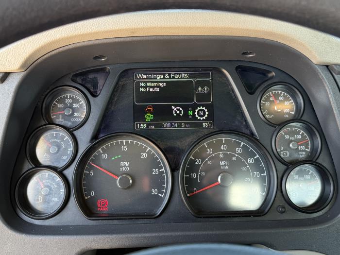 2021 Peterbilt 579-11