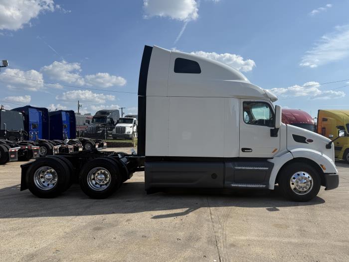2021 Peterbilt 579-14