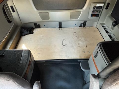 2020 International LT625-14