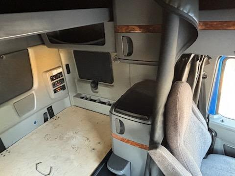 2020 International LT625-17