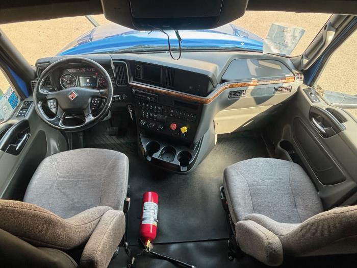 2020 International LT625-18