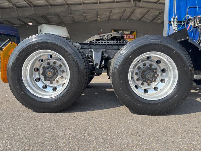 2020 International LT625-22