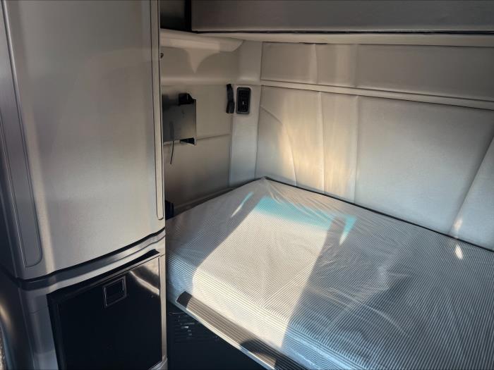 2021 Peterbilt 579-10