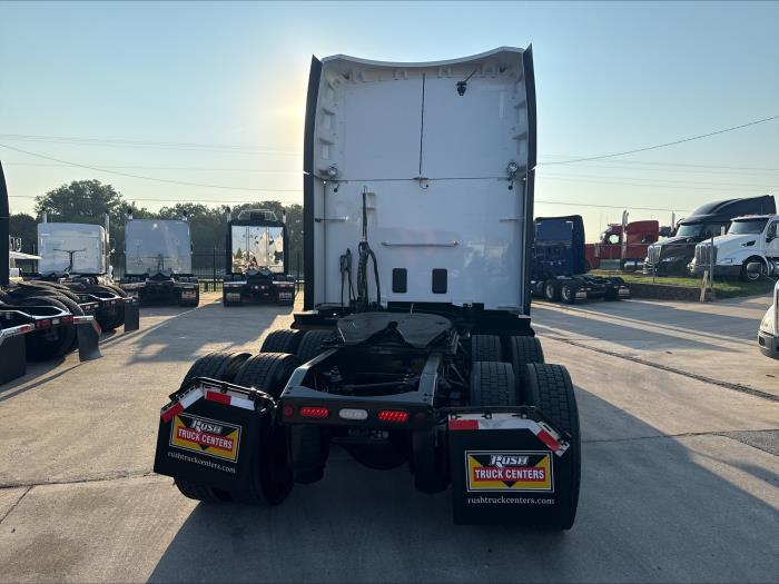 2021 Peterbilt 579-11