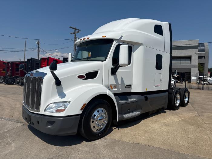 2021 Peterbilt 579-3
