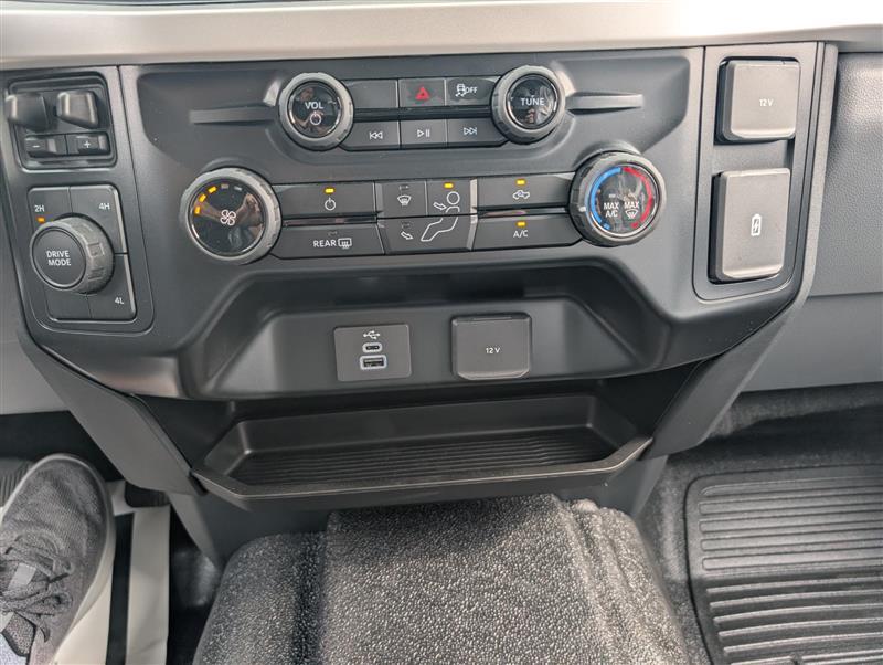 2025 Ford F-350 Super Cab DRW 4x4 Knapheide Service Truck for sale #1953446 - photo 19