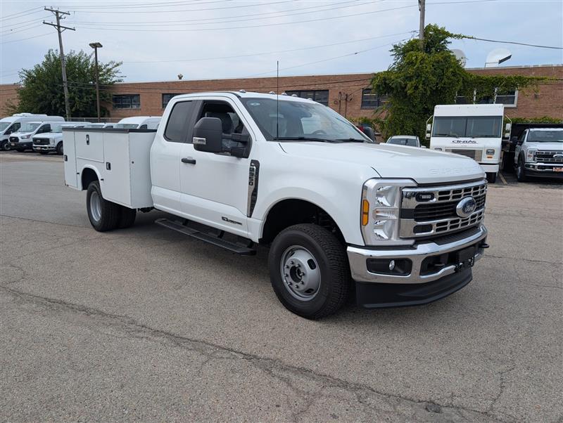 2025 Ford F-350 Super Cab DRW 4x4 Knapheide Service Truck for sale #1953446 - photo 1