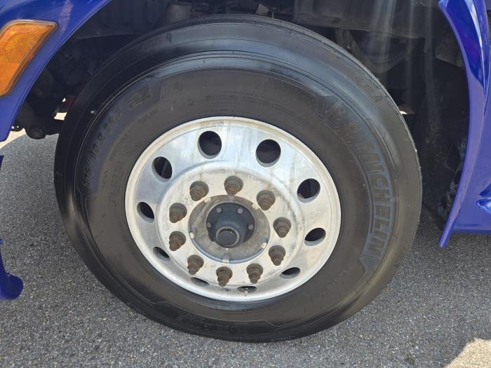 2022 Peterbilt 579-2