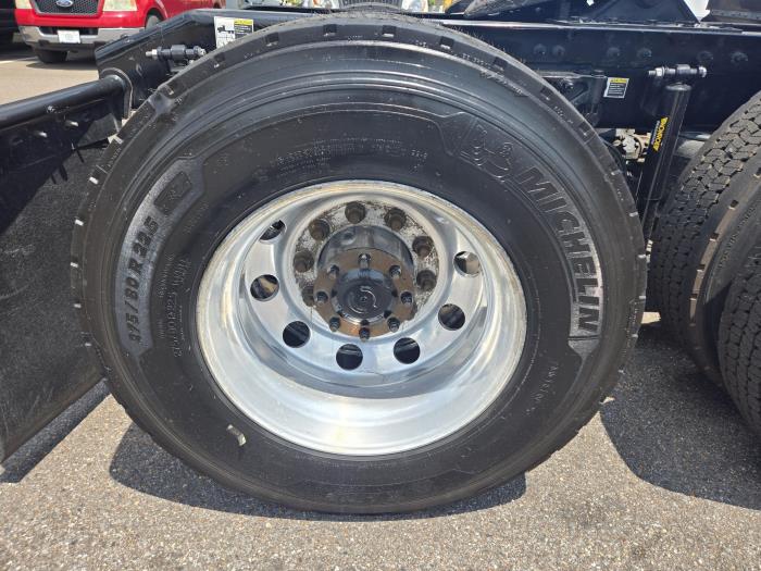 2022 Peterbilt 579-22