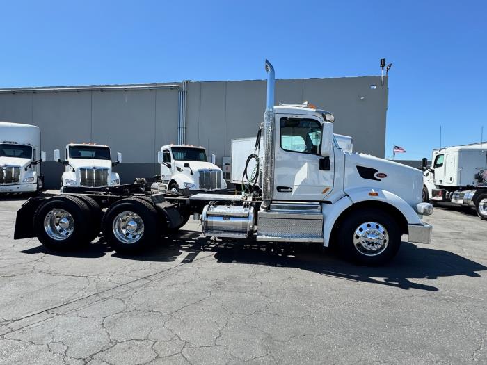 2022 Peterbilt 567-4