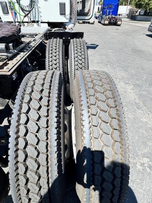 2022 Peterbilt 567-14