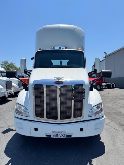 2020 Peterbilt 579-2