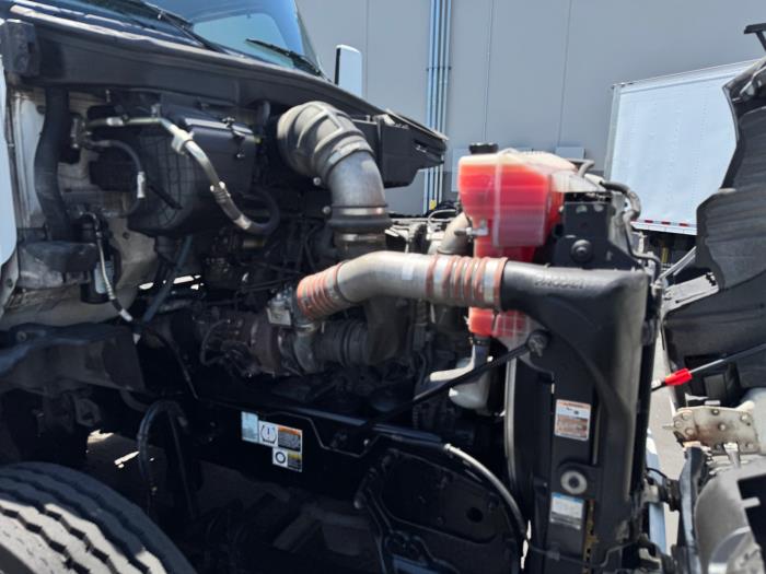 2020 Peterbilt 579-9