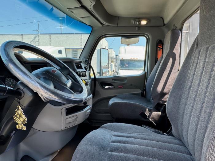 2020 Peterbilt 579-10