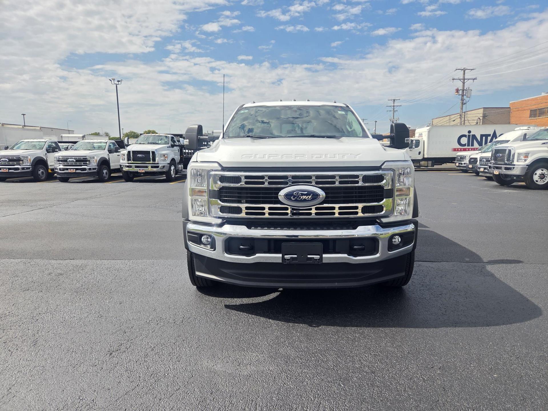 2025 Ford F-450 Crew Cab DRW 4x4 Reading Service Truck for sale #1948016 - photo 8