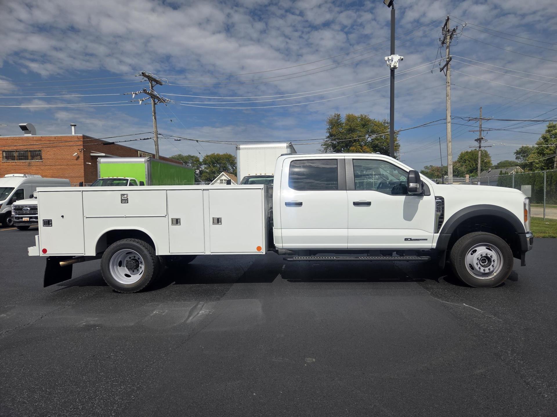 2025 Ford F-450 Crew Cab DRW 4x4 Reading Service Truck for sale #1948016 - photo 6