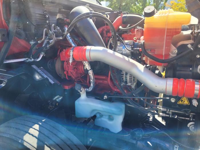 2023 International LT625-8