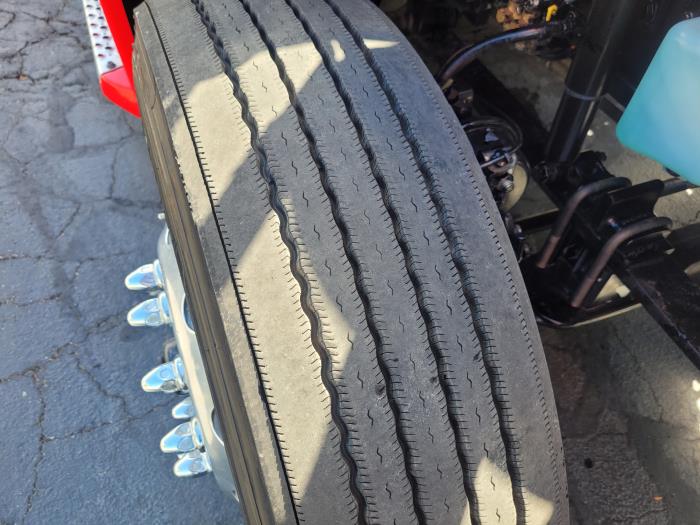 2023 International LT625-9