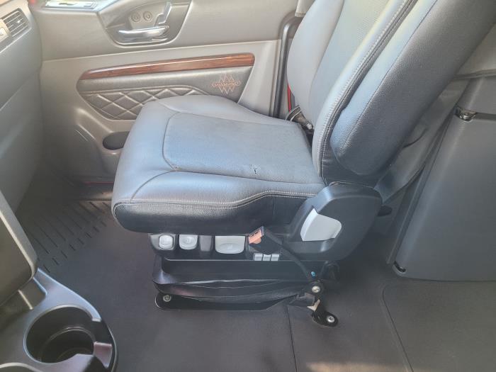 2023 International LT625-18