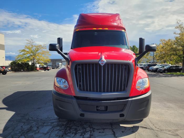 2022 International LT625-2