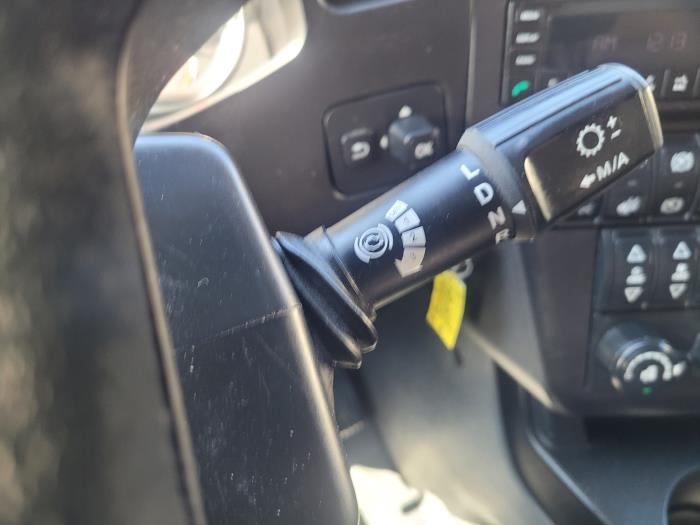 2022 International LT625-15