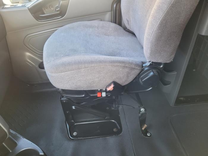 2022 International LT625-19