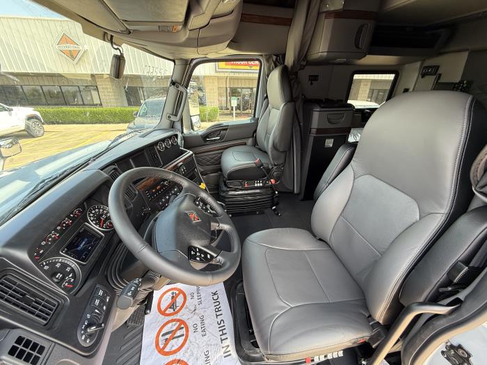 2026 International LT625-10