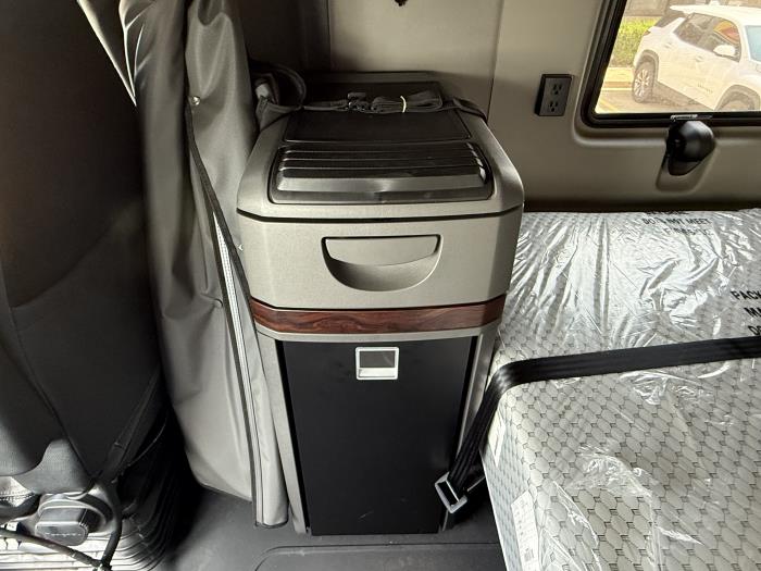 2026 International LT625-16