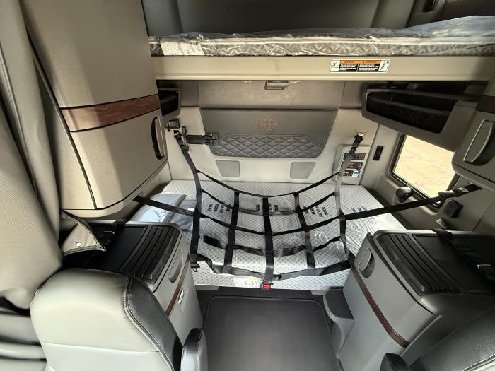 2026 International LT625-16