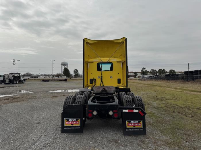 2021 Peterbilt 579-6