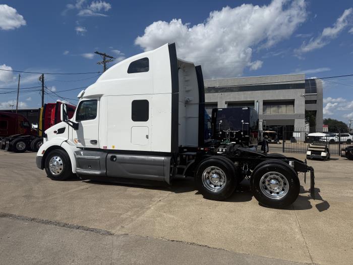 2021 Peterbilt 579-24