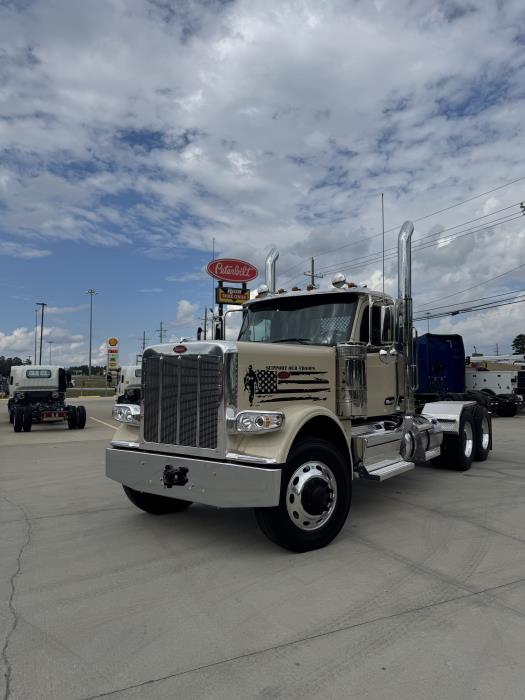 2026 Peterbilt 589-7