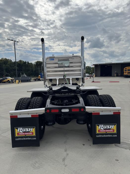 2026 Peterbilt 589-8