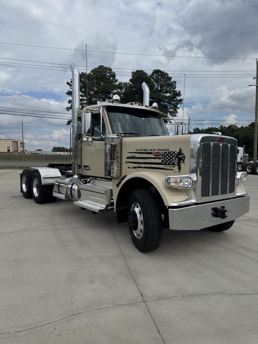2026 Peterbilt 589-10