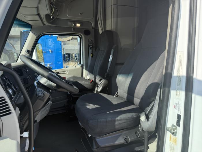 2022 Peterbilt 579-14