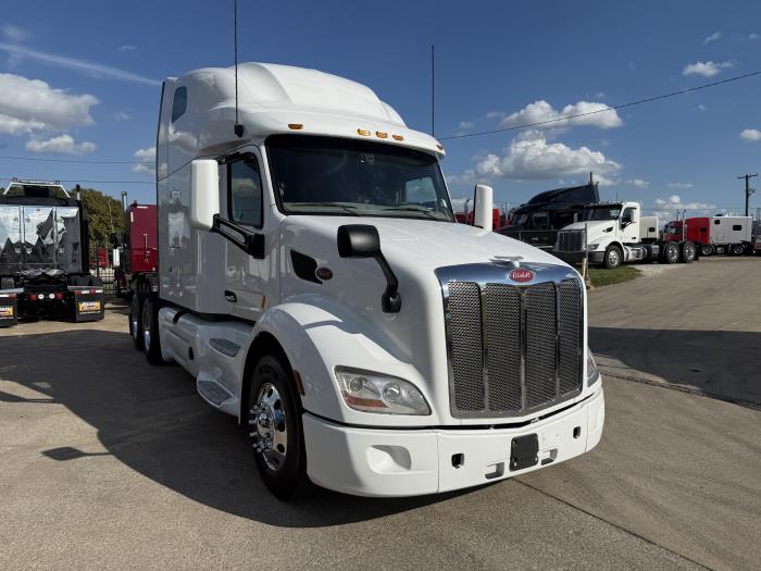 2022 Peterbilt 579-20