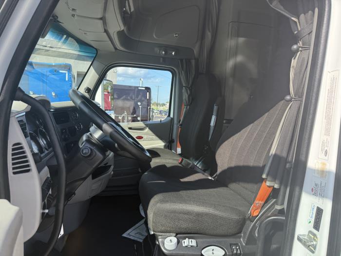 2021 Peterbilt 579-15