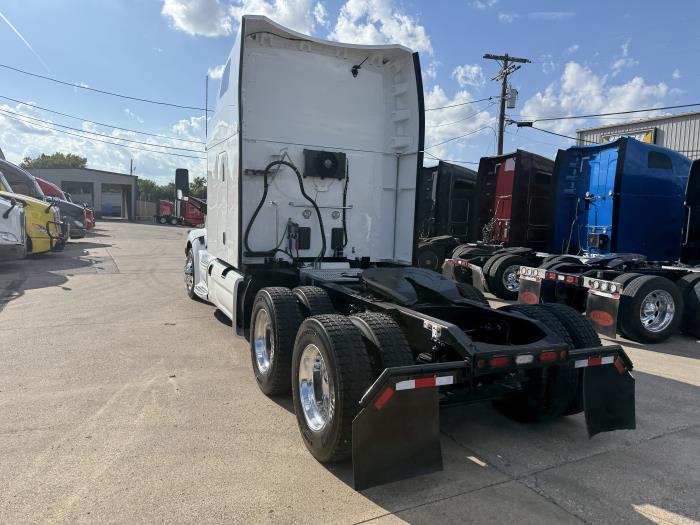 2022 Peterbilt 579-30