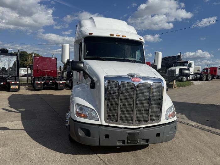 2021 Peterbilt 579-20