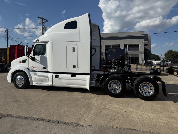 2022 Peterbilt 579-34