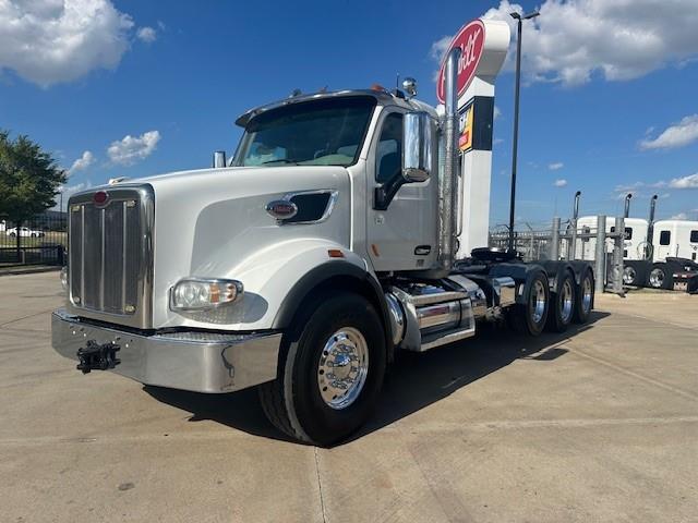2020 Peterbilt 567 photo 2