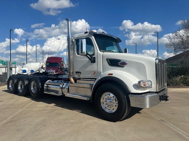 2020 Peterbilt 567-10