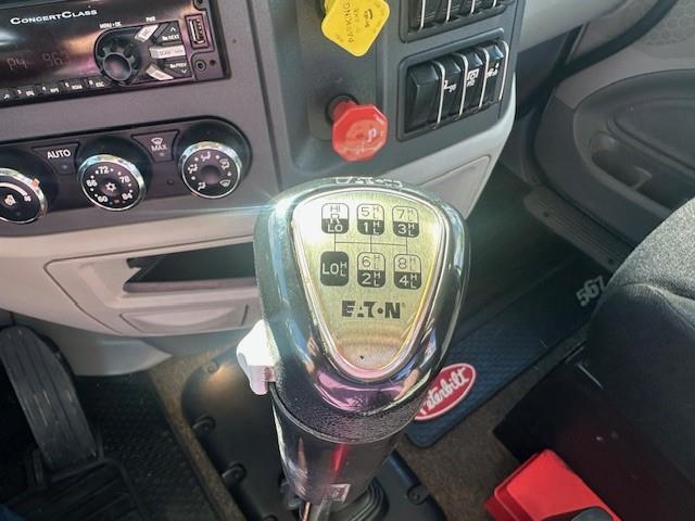 2020 Peterbilt 567-33