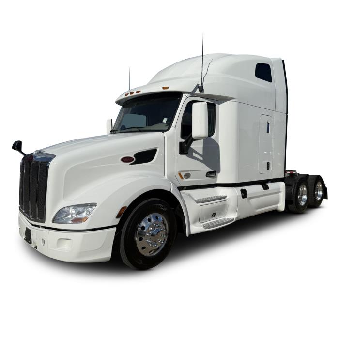 2022 Peterbilt 579-0