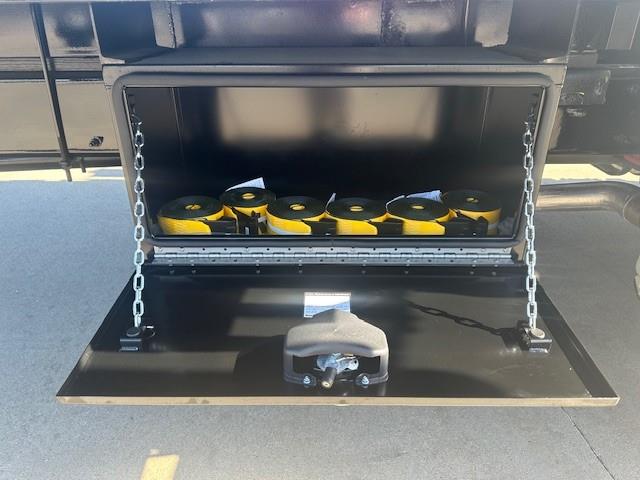 2025 Peterbilt 536-18