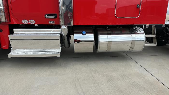 2026 Peterbilt 589-10