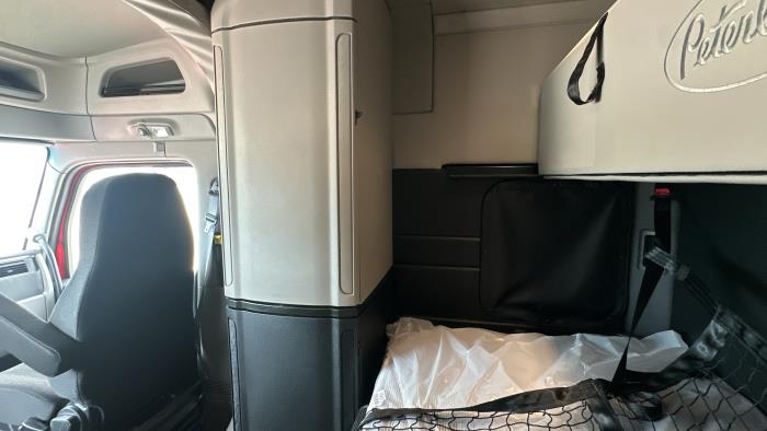 2026 Peterbilt 589-29