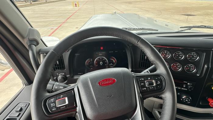 2026 Peterbilt 589-20