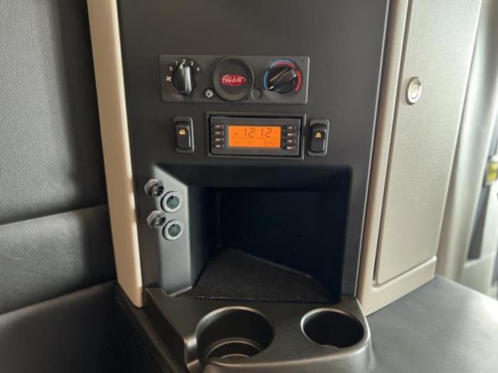 2026 Peterbilt 589-29