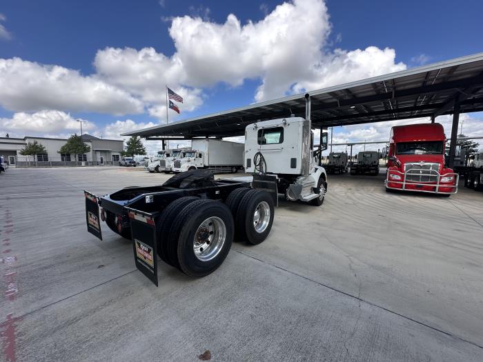 2018 Peterbilt 579-7